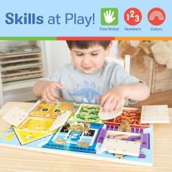 TABLERO DE PESTILLOS MELISSA & DOUG