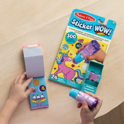 CUADERNO DE ACTIVIDADES CON SELLO STICKER WOW! UNICORNIOS | MELISSA & DOUG