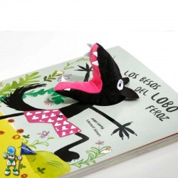 LOS BESOS DEL LOBO FEROZ. LIBRO-MARIONETA